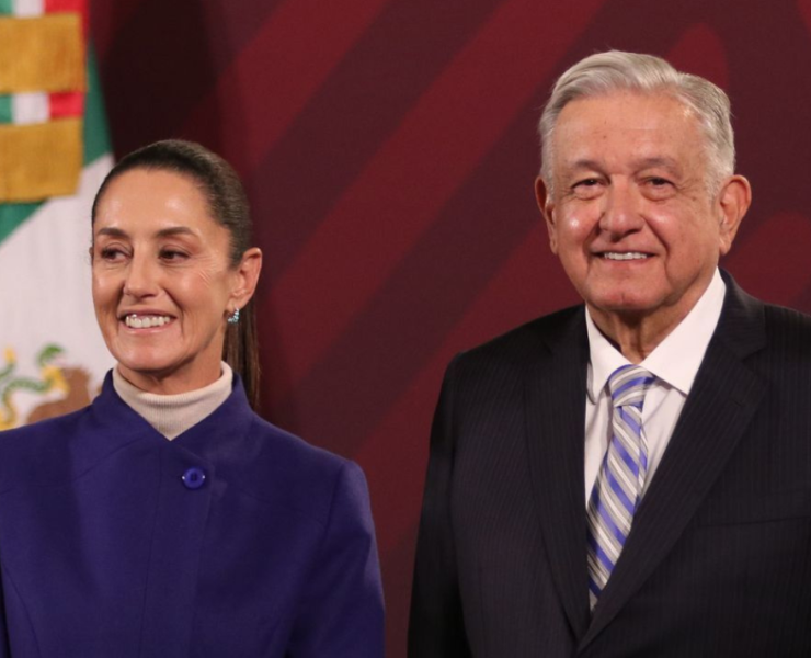 AMLO niega distanciamiento con Sheinbaum tras especulaciones sobre debate presidencial