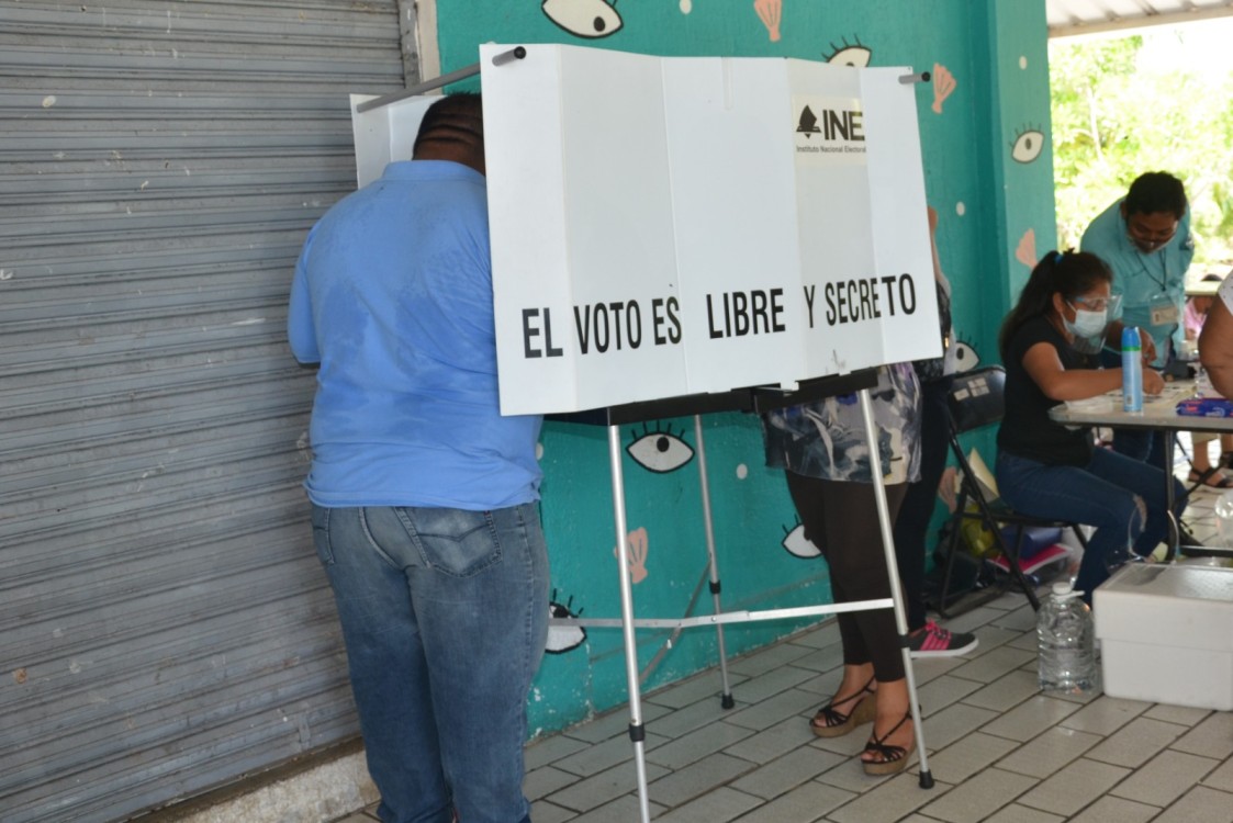 La democracia en México inició en el año 2000