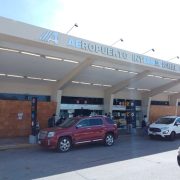 Ofertan espacios del aeropuerto a inversionistas