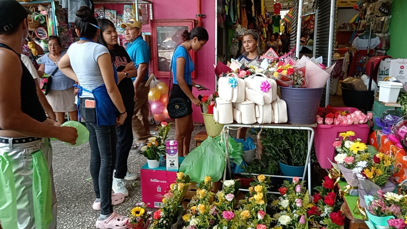Venta de arreglos florales subió hasta en 100% en este 10 de mayo