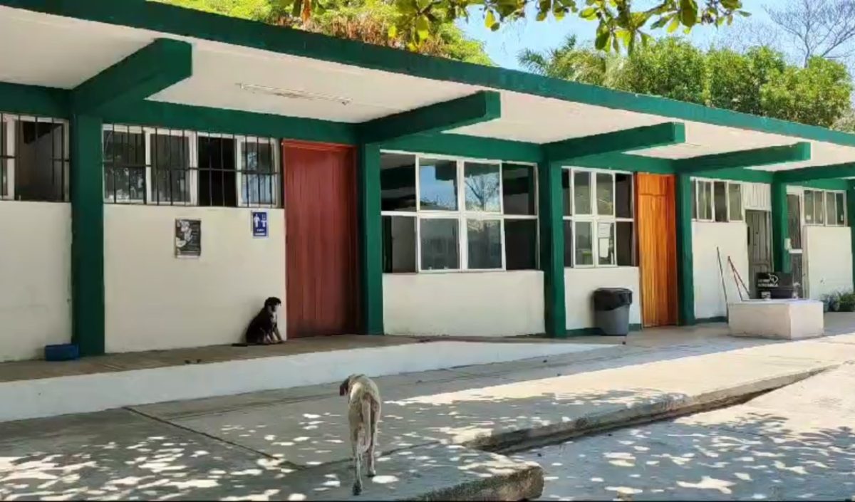 Paralizadas las labores en el Conalep desde hace tres días