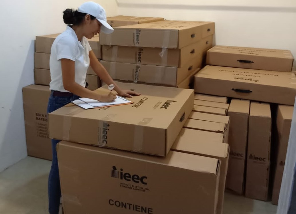 El 18 de mayo deben arribar la paquetería electoral