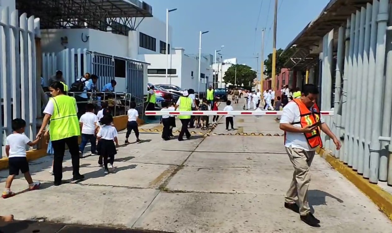 Realizan simulacro en Cendi de Pemex