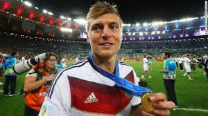 En el mundial de Brasil 2014, fue campeón con Alemania, al ganarle en la final 1-0 al combinado de Argentina.