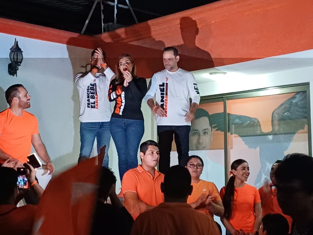 Barreda Pavón no debió recibir constancia para el Senado