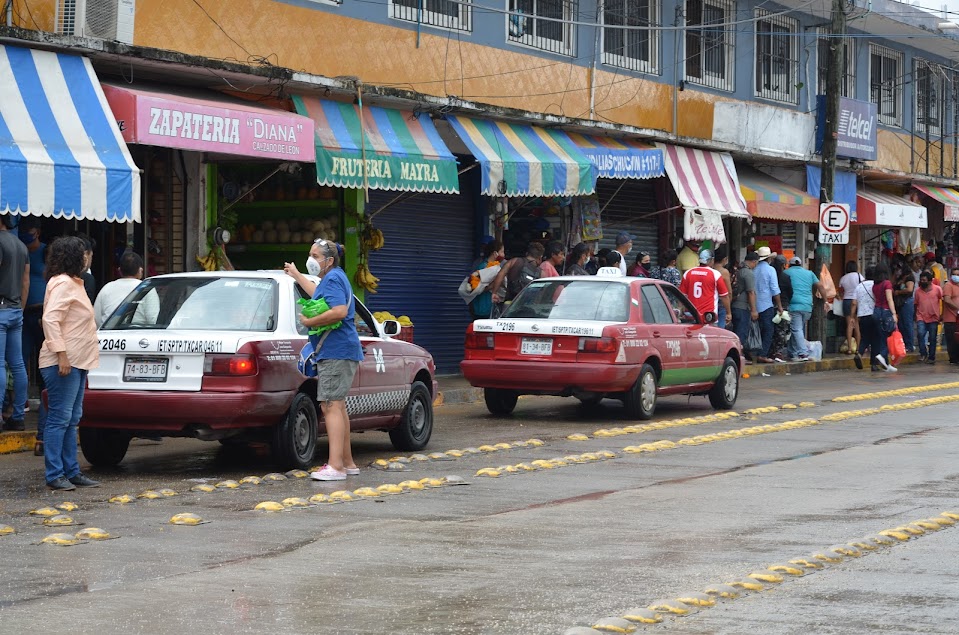 Piden a taxistas de Ciudad del Carmen unidad sindical