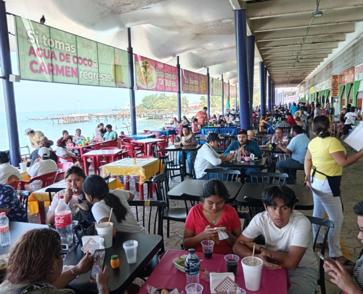 Se debe reactivar la economía de locatarios en la Feria de Julio