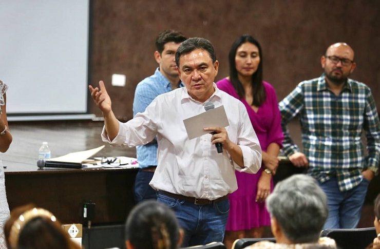 Diálogo directo sobre aumento salarial con la comunidad educativa