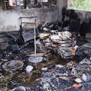 Familia de Umán pierde todo en un incendió, piden ayuda