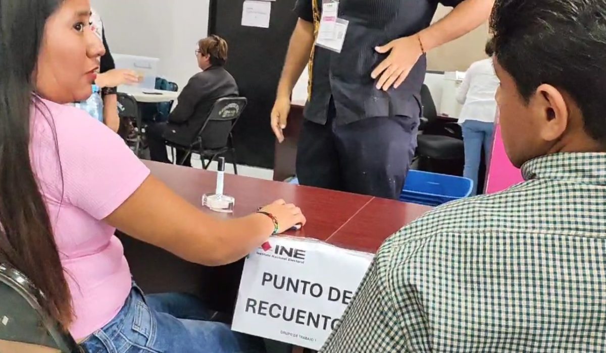 Inicia sesión especial en el Consejo Distrital 02 Electoral del INE