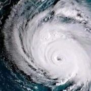 Peligro inminente se acerca el Huracán Alberto amenaza con impactar 6 estados