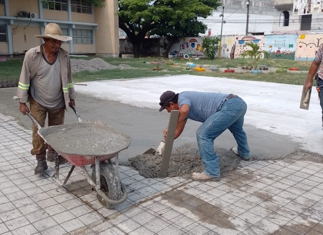 Pendientes el pago de bonos de retroactivos a burócratas carmelitas