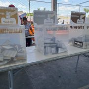 Con demoras de hasta dos