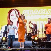 Biby Rabelo celebró bailando