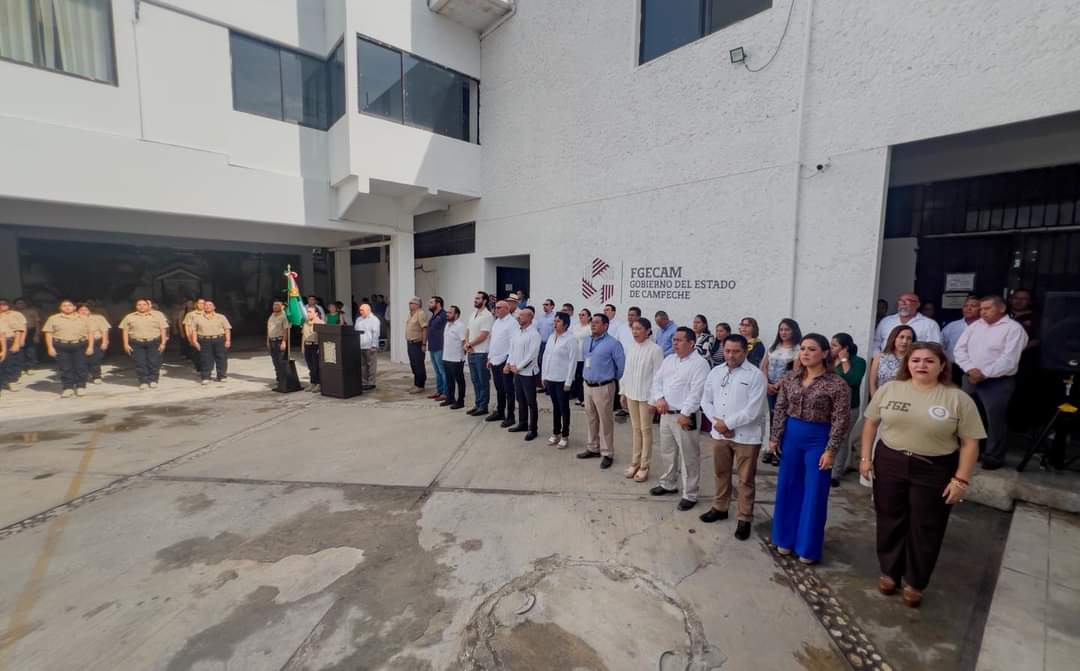 Fiscal de Campeche deja