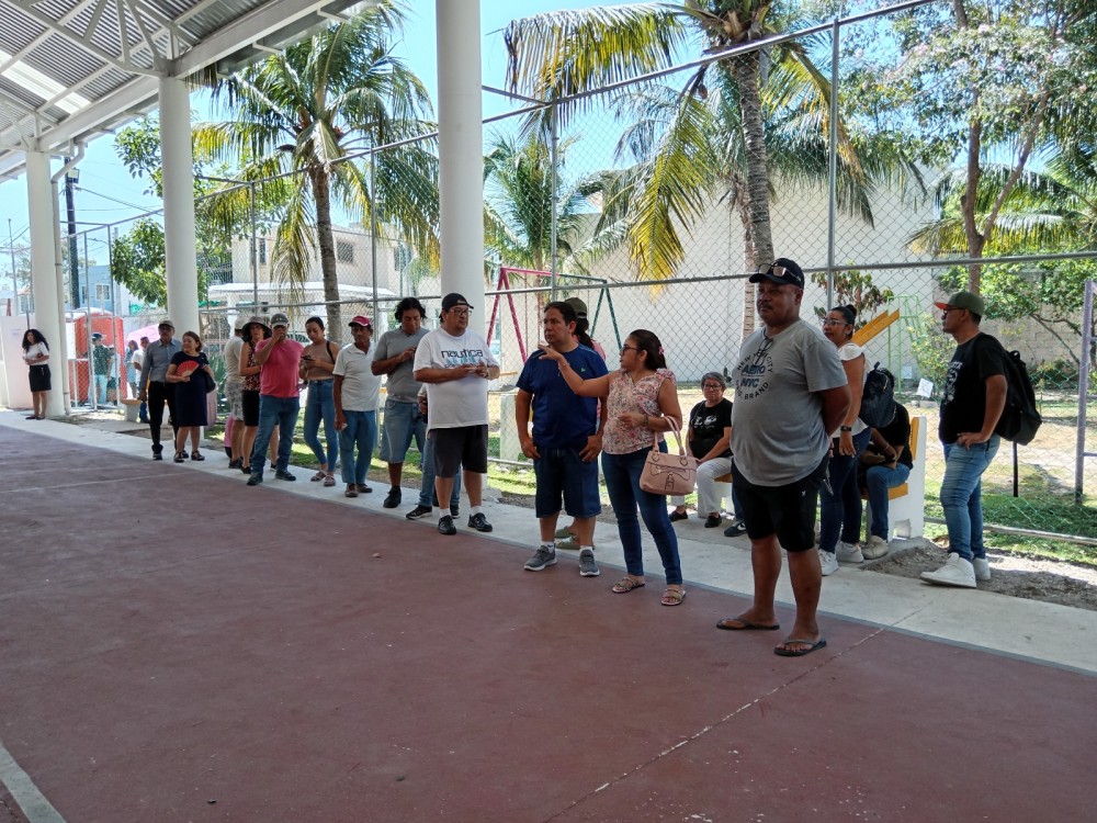 No se debe empañar con violencia la fiesta democrática