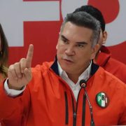 Alito Moreno no debe continuar en el PRI