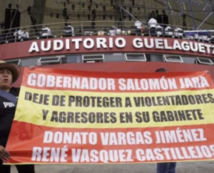 Periodistas de Oaxaca protestan en la Guelaguetza