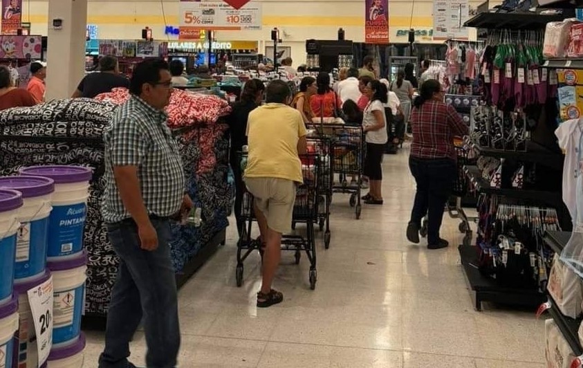 Ganancias millonarias al sector comercio deja el paso de Beryl