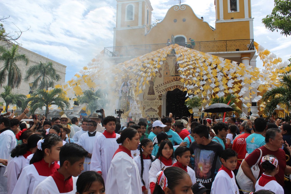 Domingo 28 de julio paseo de la Virgen del Carmen por tierra