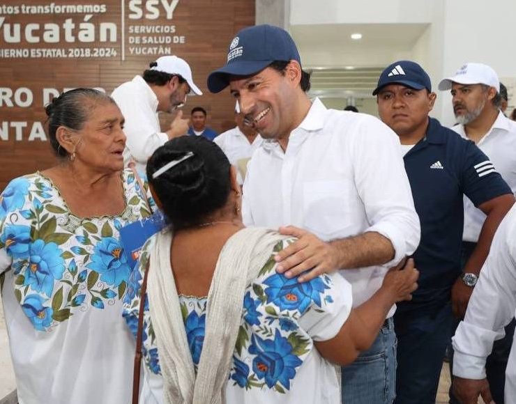 Mauricio Vila Dosal continúa con una gira de despedida en el municipio de Santa Elena