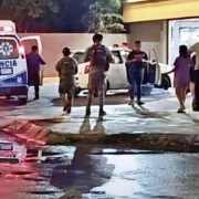 Padre e hijo son asesinados en Cozumel en el estacionamiento de Oxxo