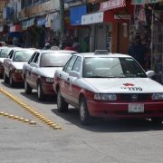 IET actúa de manera injusta con los taxistas
