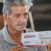 Pensión para adultos mayores hombres de 60 a 64 años en Tabasco; ¿Qué documentos entregar?