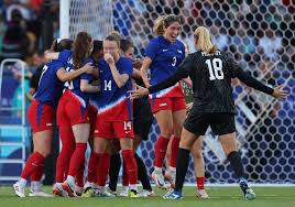 La selección de Estados Unidos femenil, ganó la medalla de oro en fútbol. 