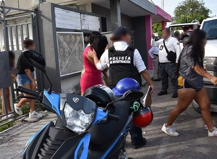 FGE Quintana Roo rescata a 10 mujeres víctimas de trata en Othón P. Blanco