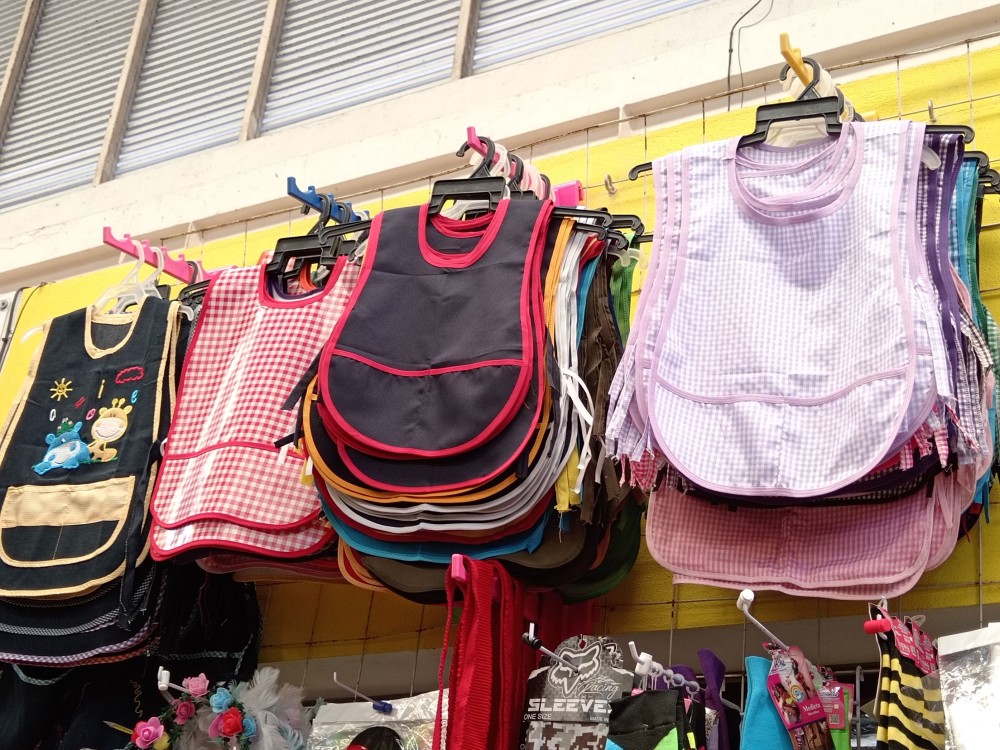 Hasta mil pesos puede costar el uniforme escolar