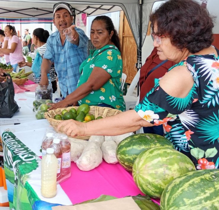 Comuna carmelita respalda a productores del campo