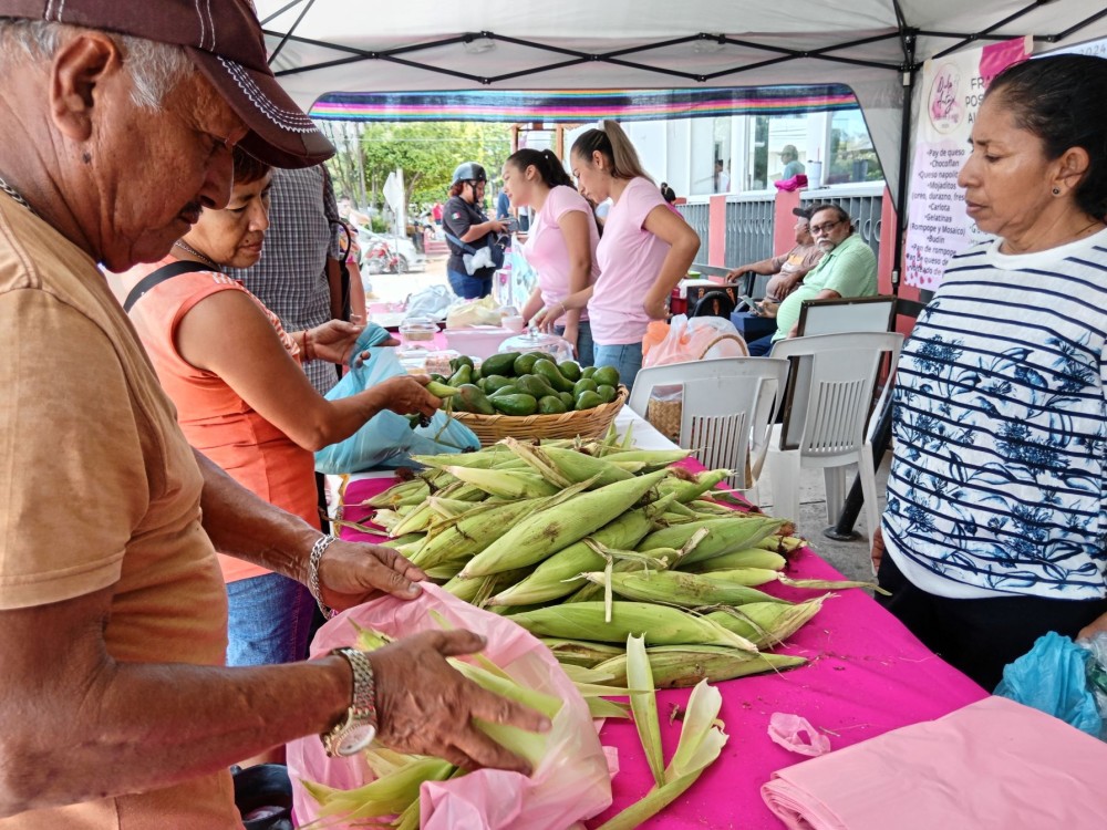 Comuna carmelita respalda a productores del campo