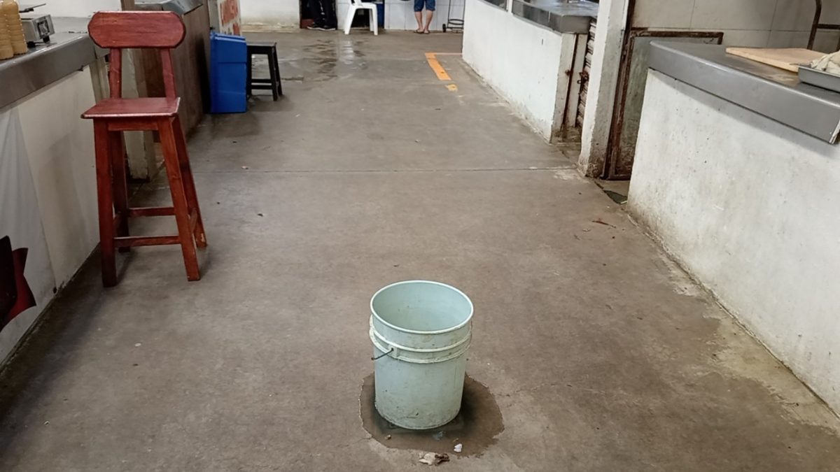 Sordo y ciego el director de Servicios Básicos