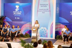 Alejandro Ruz Alcalde de Mérida destaca logros alcanzados, en materia de inclusión y apoyo a las familias vulnerables.