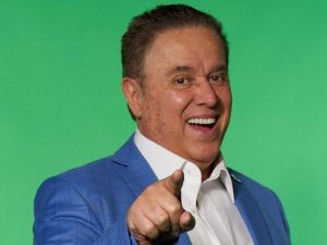 Mario Bezares fue el primer salvado, por el público.