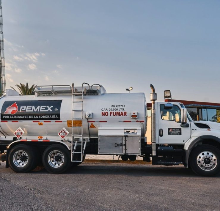PEMEX fortalece su flota vehicular con un incremento del 144% en autotanques