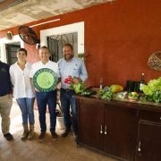 Impulso a productores de las comisarías