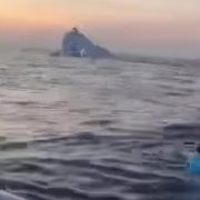 (VIDEO) Yate se hunde en la costa Yucateca entre el Arrecife Alacranes y el puerto de Progreso