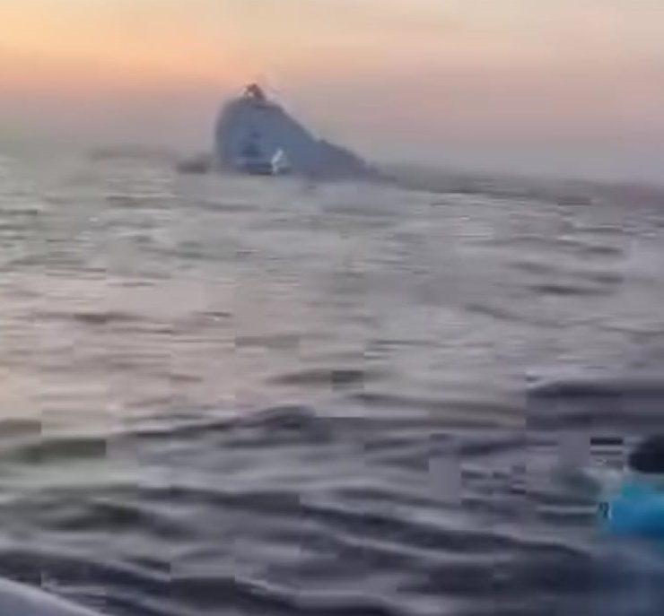 (VIDEO) Yate se hunde en la costa Yucateca entre el Arrecife Alacranes y el puerto de Progreso