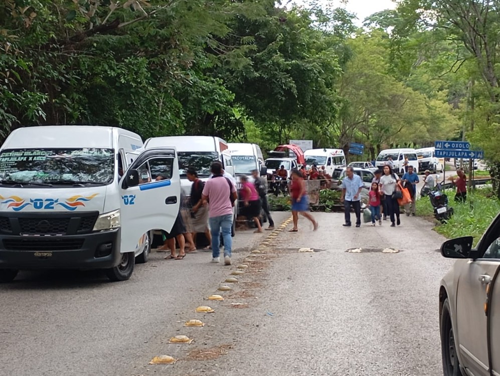 Cierran accesos al Pueblo Mágico de Tapijulapa, Tacotalpa por falta de luz