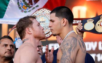 El día de hoy se llevó a cabo una ceremonia de pesaje con tensión, previo a la pelea entre Edgar Berlangas y Canelo Álvarez.