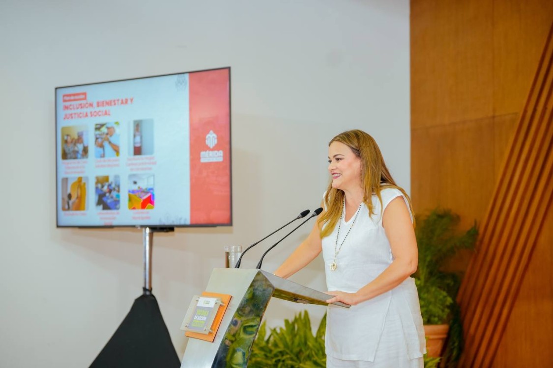 Cecilia Patrón presentó plan de primeros 100 días de resultados del gobierno de Mérida 