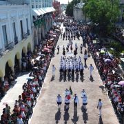 Desfile del 16 de Septiembre: Familias Yucatecas muestran patriotismo