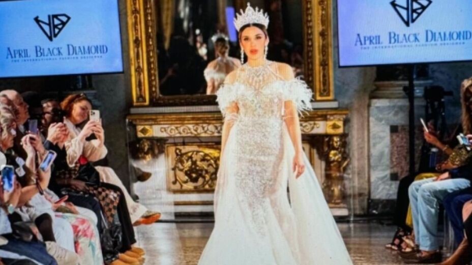 Emma Coronel: De la cárcel a las pasarelas