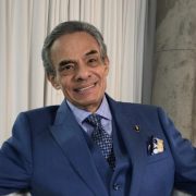 A tres días de conmemorarse cinco años de la muerte del ``Príncipe de la canción´´ José José, fue lanzada una de sus canciones ineditas grabada en 1978, la cual está disponible en las plataformas de música.