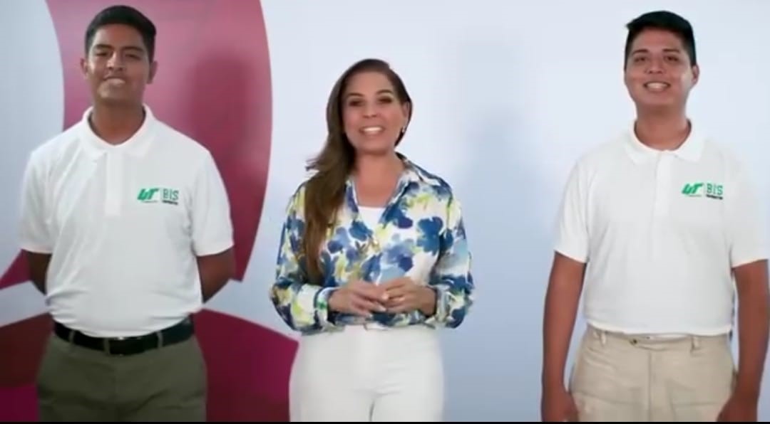 Mara Lezama reconoce a estudiantes del Tec de Cancún por representar a Quintana Roo en Francia