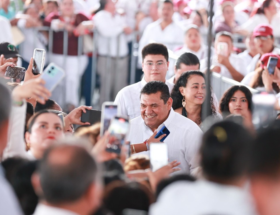 Mensaje de Javier May al pueblo desde Plaza de Armas