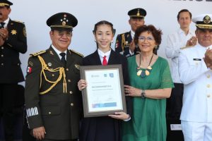 Las recientes ceremonias en Yucatán nos invitan a reflexionar sobre el sacrificio de aquellos que dieron su vida por la patria y a preguntarnos cómo podemos honrar su legado de los Niños Héroes en nuestro día a día.