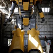 ¡El Primer Robot Gigante y Tripulado del Mundo está aquí!